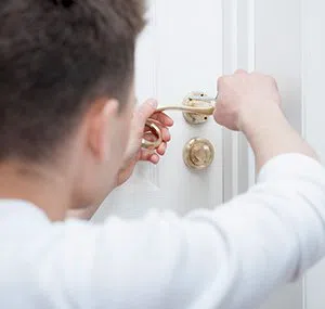 Springfield Lock And Key Springfield, VA 703-640-3558